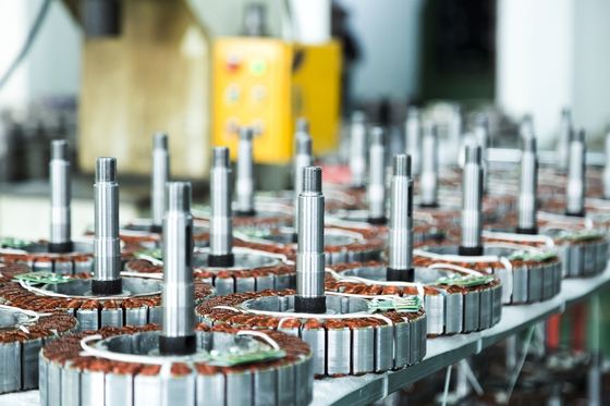 Efficacité IE 1 6.2-7.3M Moteur de ventilateur de plafond industriel sans pinceau Bldc pour électrique